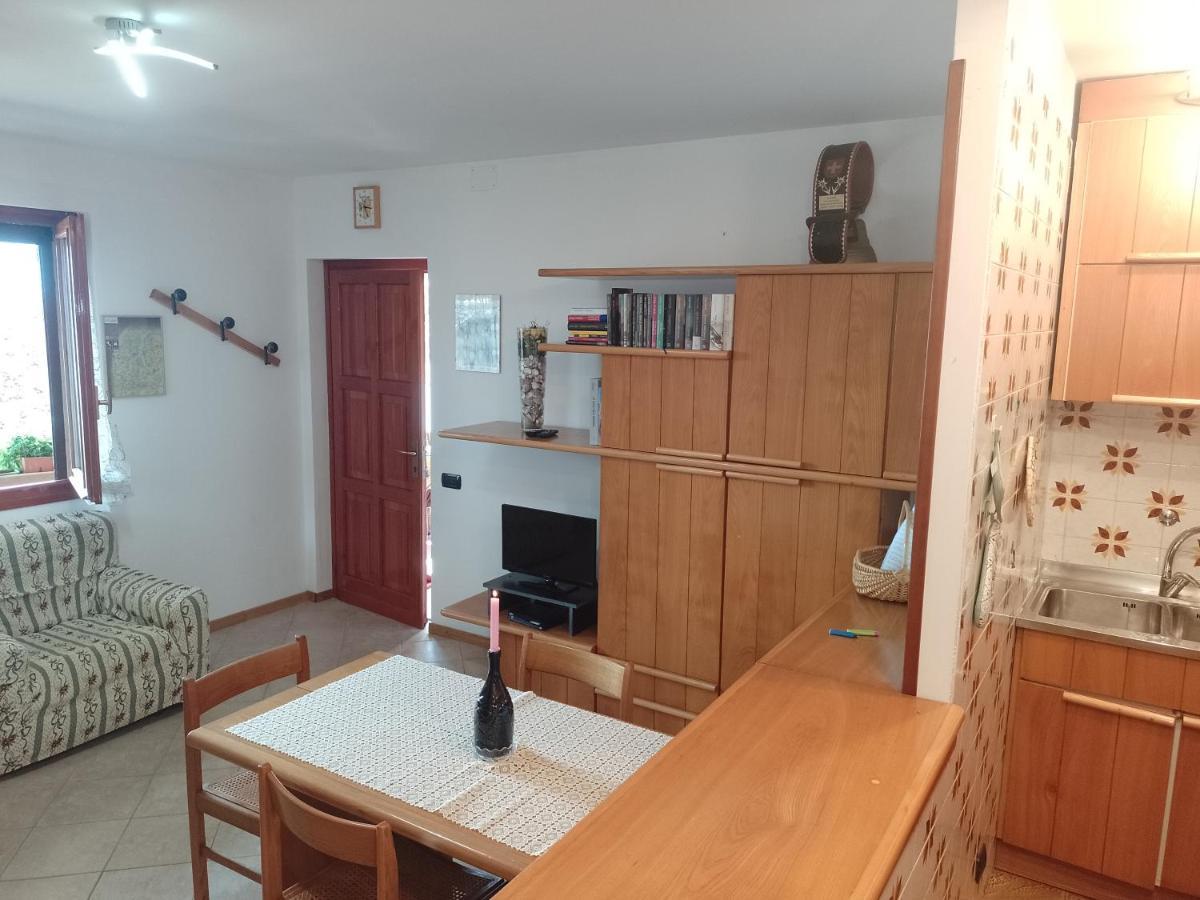La Pergola Apartment Bellano Exterior photo